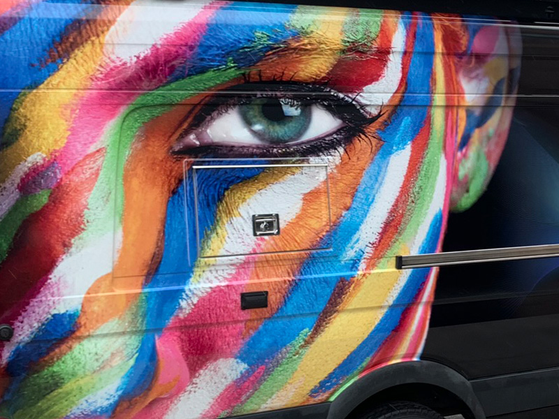 DTM SIGNS. Vans and Trucks Wraps.